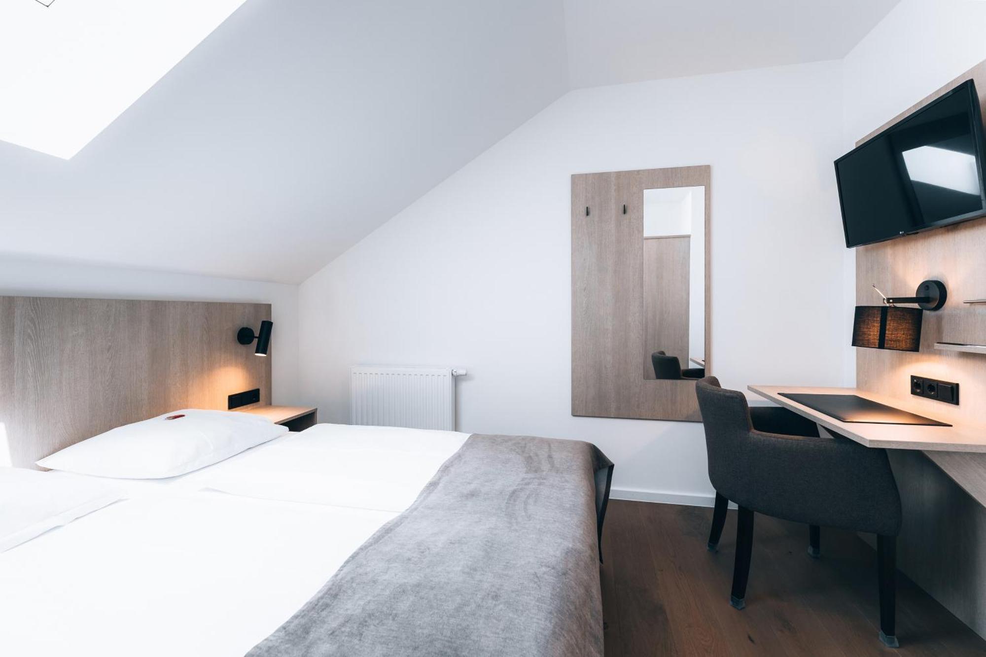 Hotel Das Essigmanngut Anif Ngoại thất bức ảnh