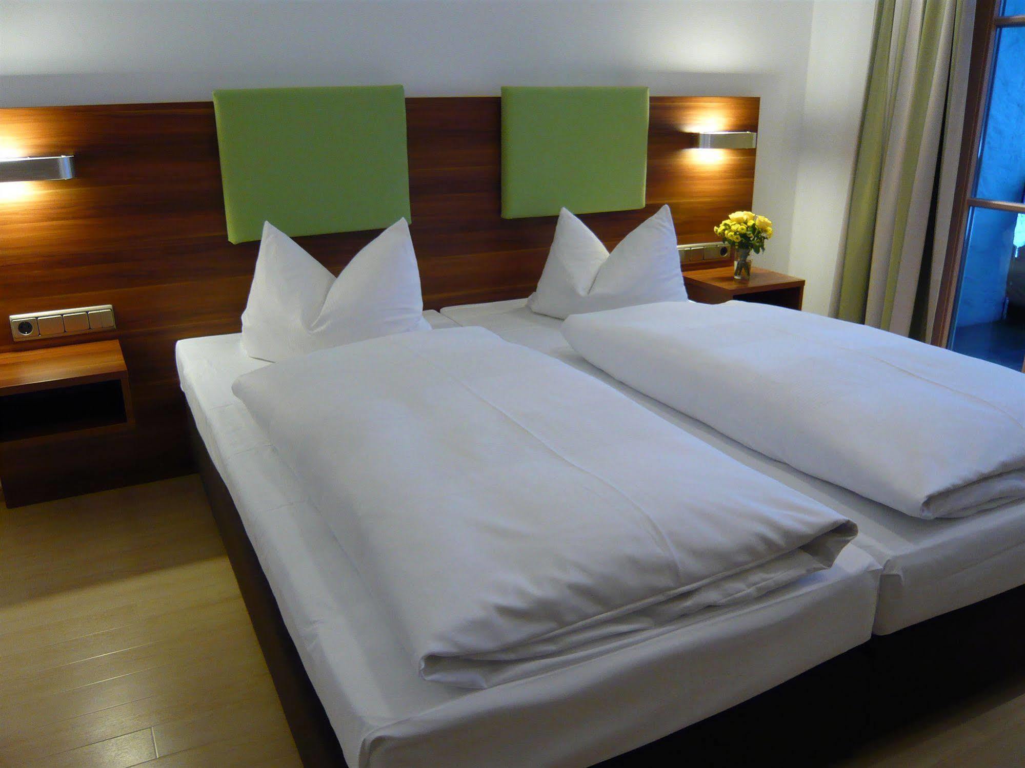 Hotel Das Essigmanngut Anif Ngoại thất bức ảnh