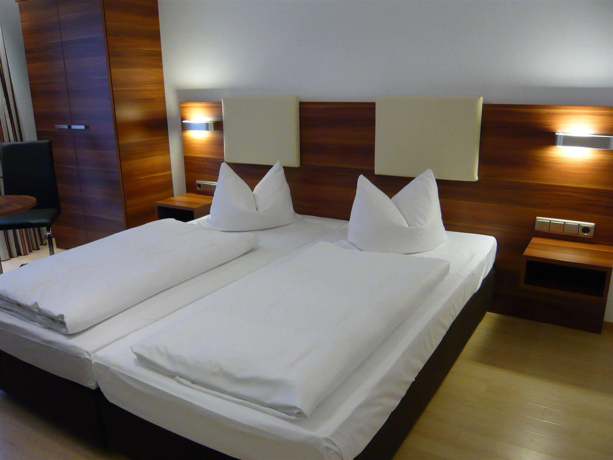 Hotel Das Essigmanngut Anif Ngoại thất bức ảnh